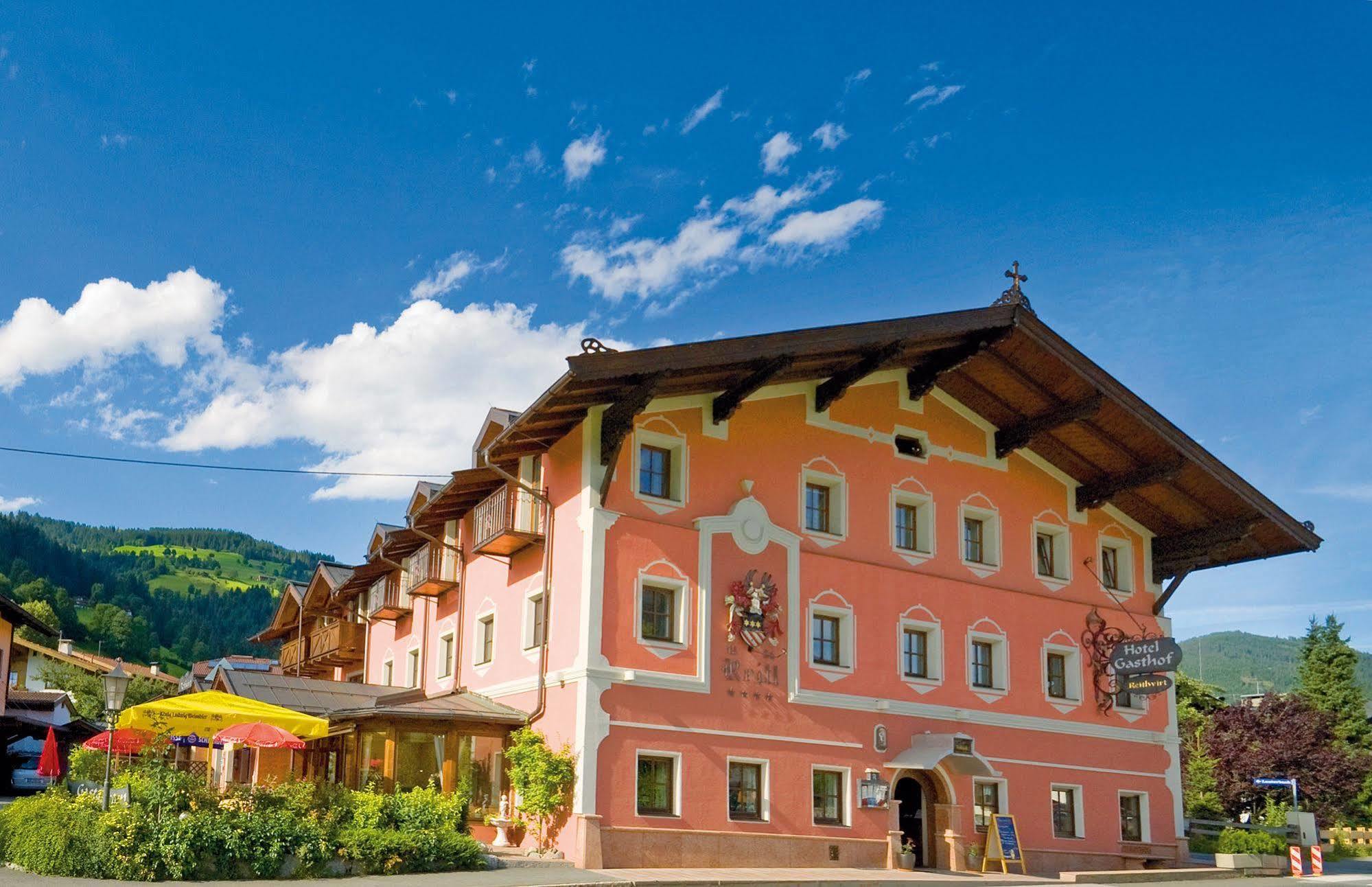 Hotel Reitlwirt Бріксен-ім-Тале Екстер'єр фото